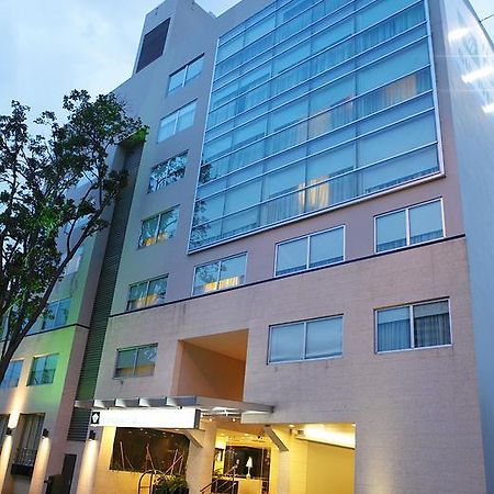 Wyndham Garden Kota Panama Bagian luar foto
