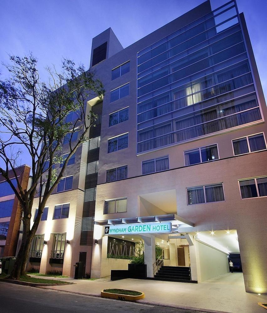 Wyndham Garden Kota Panama Bagian luar foto