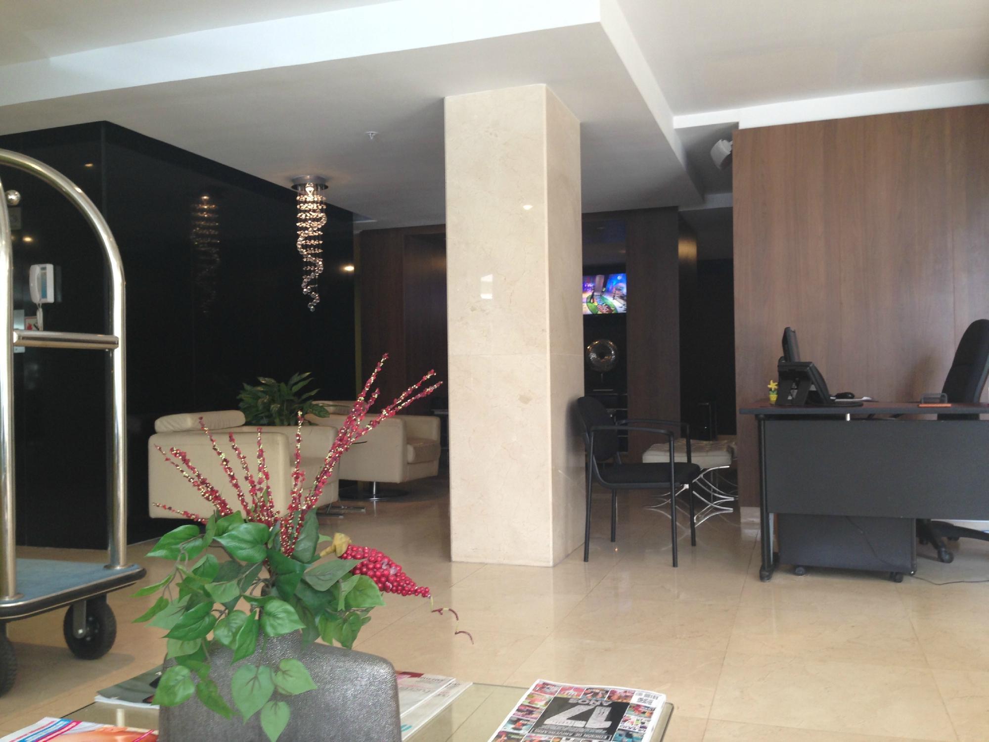 Wyndham Garden Kota Panama Bagian luar foto