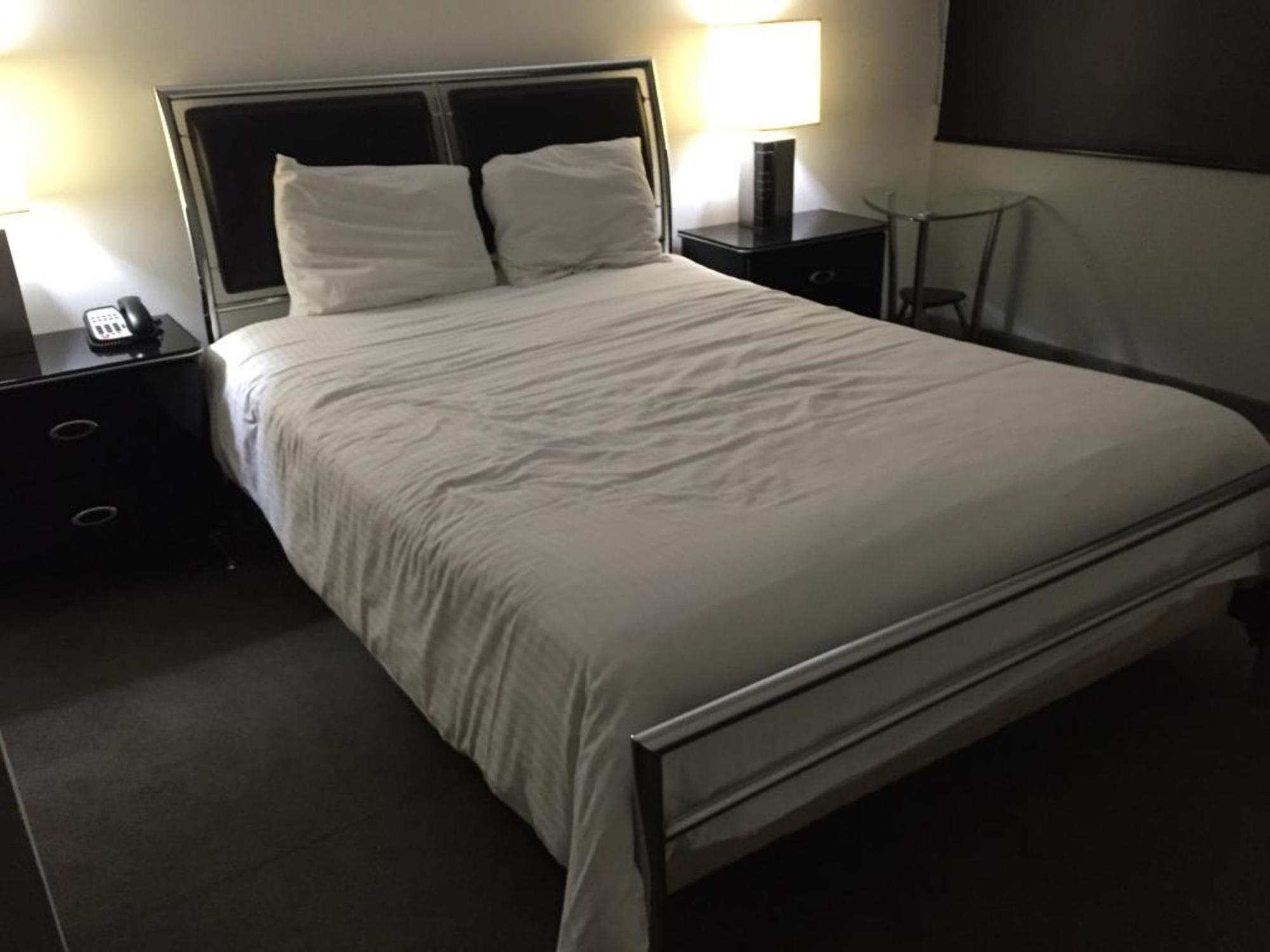 Wyndham Garden Kota Panama Bagian luar foto